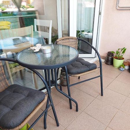 Dubravka Apartment Pula Bagian luar foto