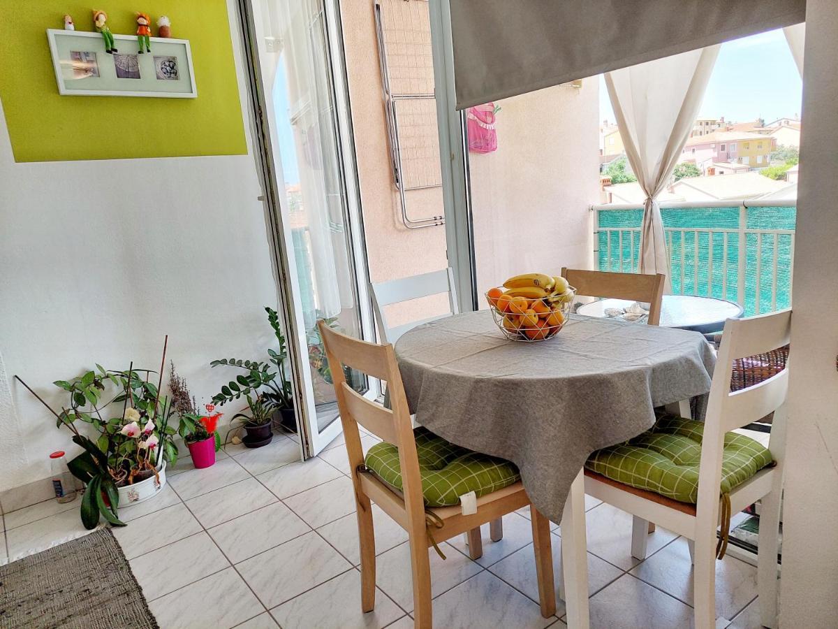 Dubravka Apartment Pula Bagian luar foto