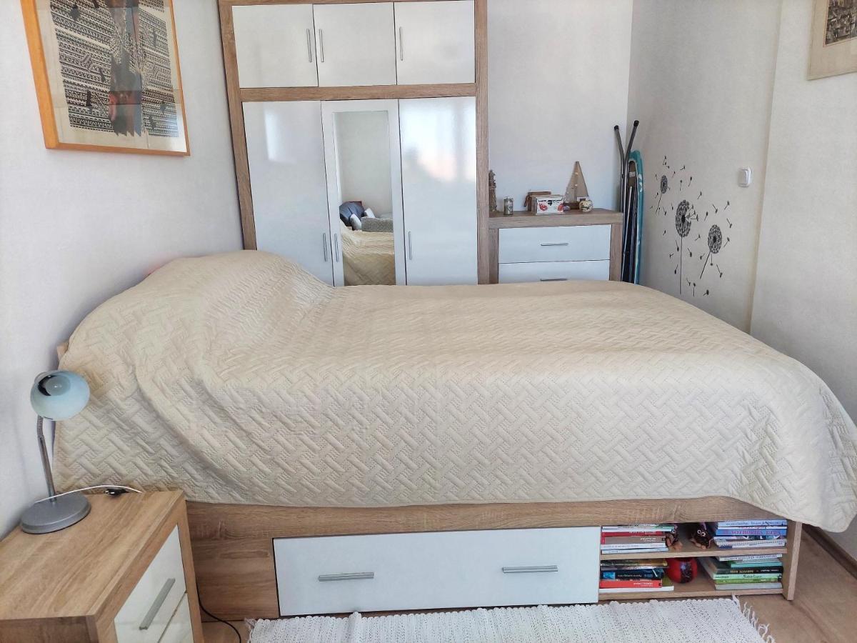 Dubravka Apartment Pula Bagian luar foto