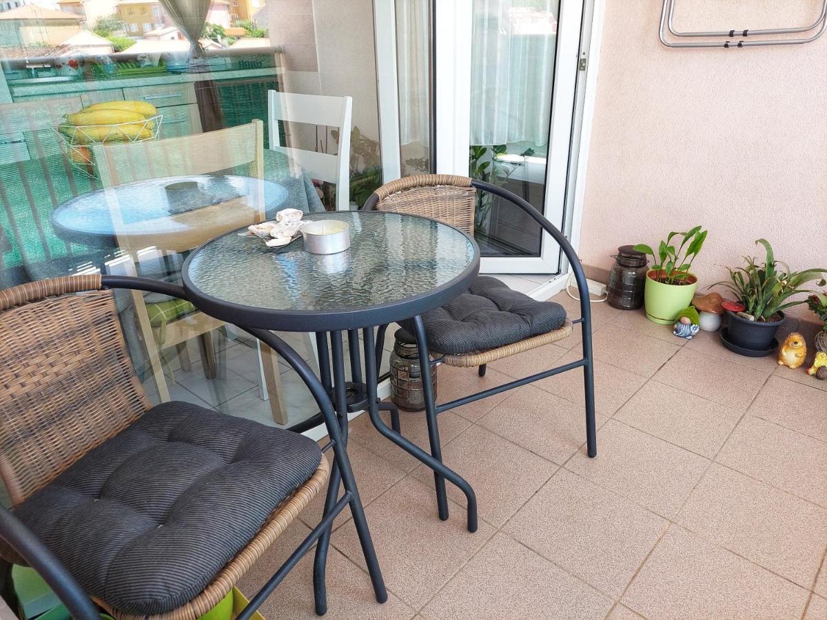 Dubravka Apartment Pula Bagian luar foto
